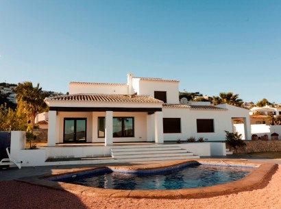 Sale - Villa -
Moraira
