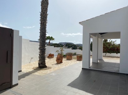 Sale - Villa -
Moraira