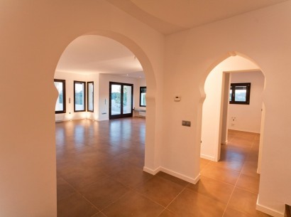 Sale - Villa -
Moraira