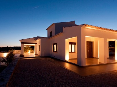 Sale - Villa -
Moraira