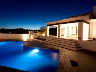 Sale - Villa -
Moraira