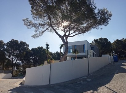 Sale - Villa -
Moraira