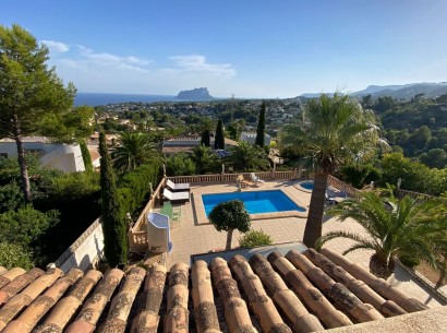 Sale - Villa -
Moraira - San Jaime