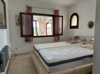 Sale - Chalet -
Benissa - Montemar