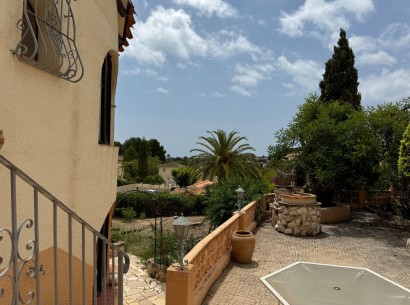 Sale - Chalet -
Benissa - Montemar