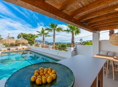 Sale - Villa -
Moraira