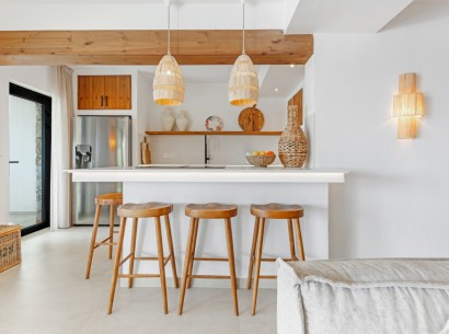 Sale - Villa -
Moraira