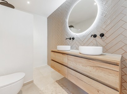 Sale - Villa -
Moraira