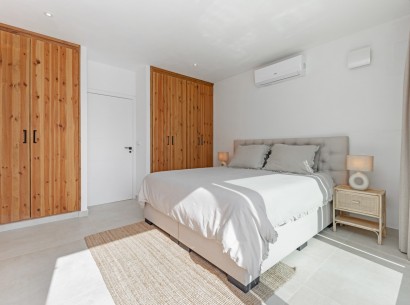 Sale - Villa -
Moraira