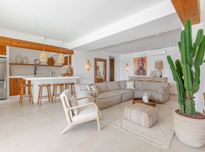 Sale - Villa -
Moraira