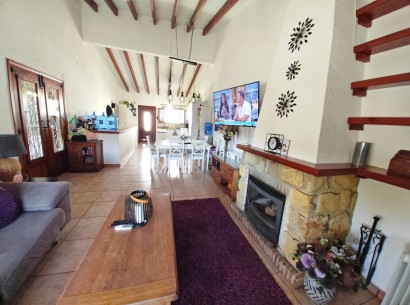 Revente - Villa -
Moraira - La Sabatera