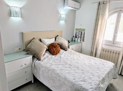 Sale - Chalet -
Moraira - Pinar de L´Advocat