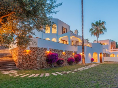 Venta - Luxury Villa -
Moraira - El Portet