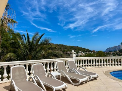 Revente - Villa -
Calpe