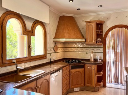 Revente - Villa -
Calpe