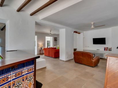 Venta - Villa -
Benissa