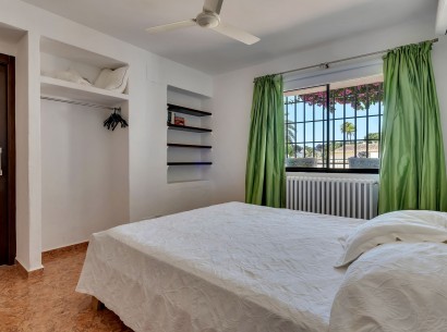 Venta - Villa -
Benissa