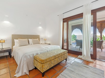 Sale - Luxury Villa -
Moraira - Portet