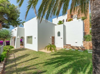 Sale - Luxury Villa -
Moraira - Portet