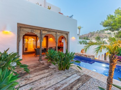 Sale - Luxury Villa -
Moraira - Portet