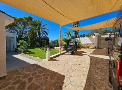 Sale - Chalet -
Benissa - San Jaime