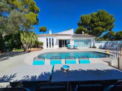 Sale - Chalet -
Benissa - San Jaime