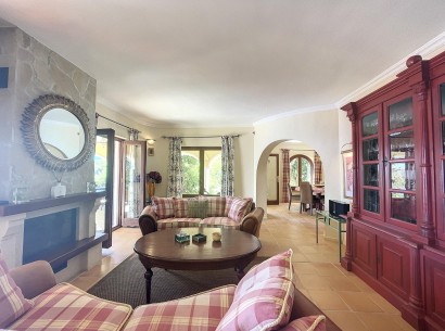 Venta - Villa -
Benitachell - Fresnos