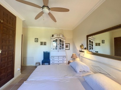Venta - Villa -
Benitachell - Fresnos