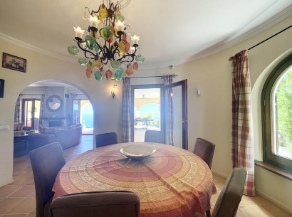Venta - Villa -
Benitachell - Fresnos