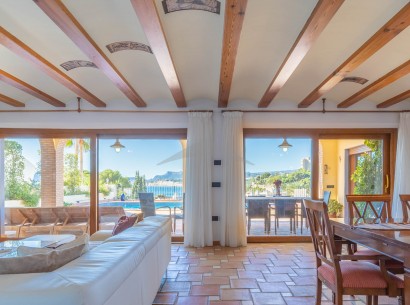 Sale - Villa -
Moraira - El Portet