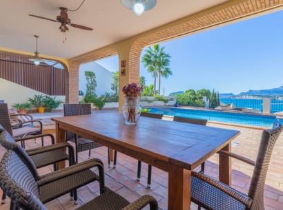 Sale - Villa -
Moraira - El Portet