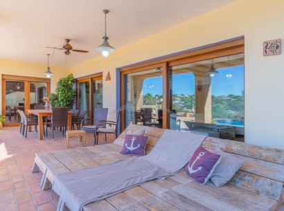 Sale - Villa -
Moraira - El Portet