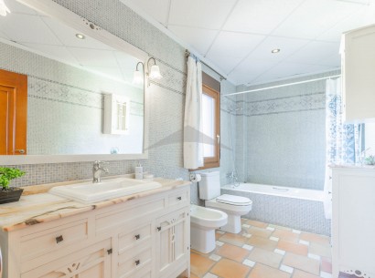 Sale - Villa -
Moraira - El Portet