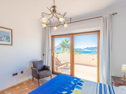 Sale - Villa -
Moraira - El Portet