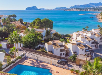 Sale - Villa -
Moraira - El Portet