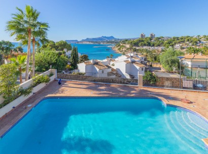 Sale - Villa -
Moraira - El Portet