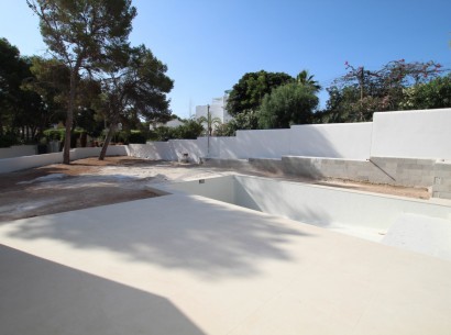 Resale - Villa -
Moraira - Cap Blanc