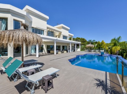 Sale - Villa -
Benissa - La Fustera
