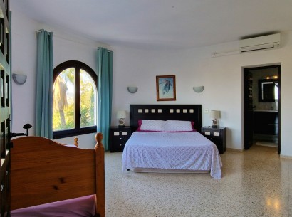 Sale - Villa -
Moraira - Paichi