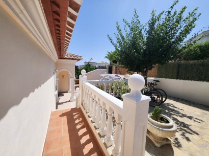 Resale - Villa -
Moraira