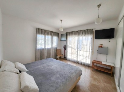 Resale - Villa -
Moraira