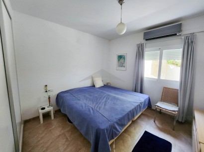 Resale - Villa -
Moraira