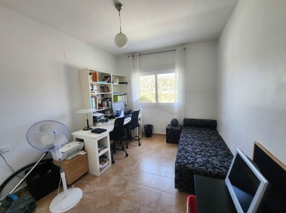 Resale - Villa -
Moraira