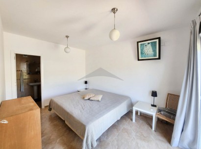 Resale - Villa -
Moraira