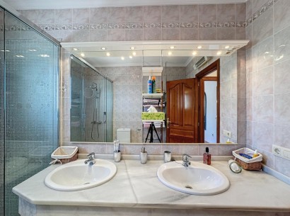 Sale - Villa -
Benitachell - Pueblo del Mar