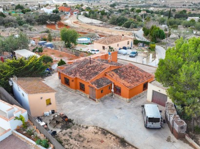 Sale - Finca / Country Property -
Benissa - Partida Canor