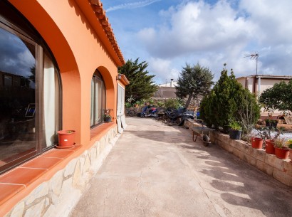 Sale - Finca / Country Property -
Benissa - Partida Canor