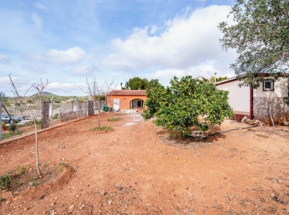 Sale - Finca / Country Property -
Benissa - Partida Canor