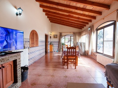 Sale - Finca / Country Property -
Benissa - Partida Canor