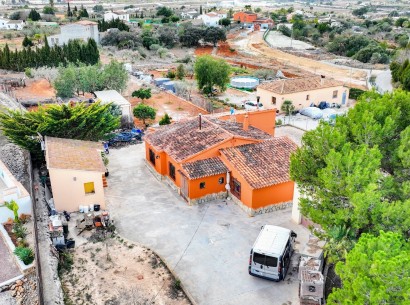 Sale - Finca / Country Property -
Benissa - Partida Canor